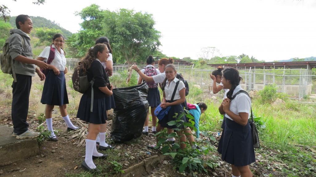 Students helping with the trash clean up