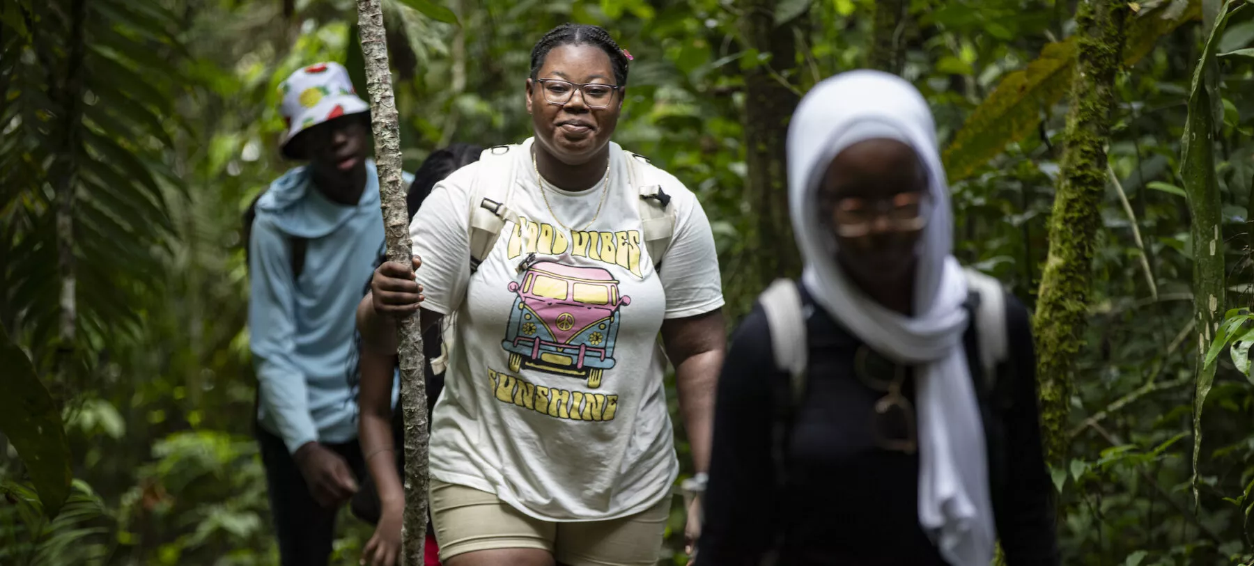 Students walking through jungle in Costa Rica